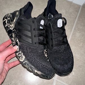 Women’s Ultraboost 20 Glam Pack Black Sz 8